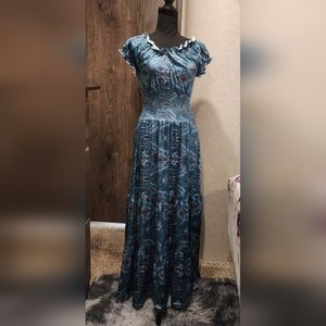 Bohemian Dress Short Sleeve. Stretchy and comfy!